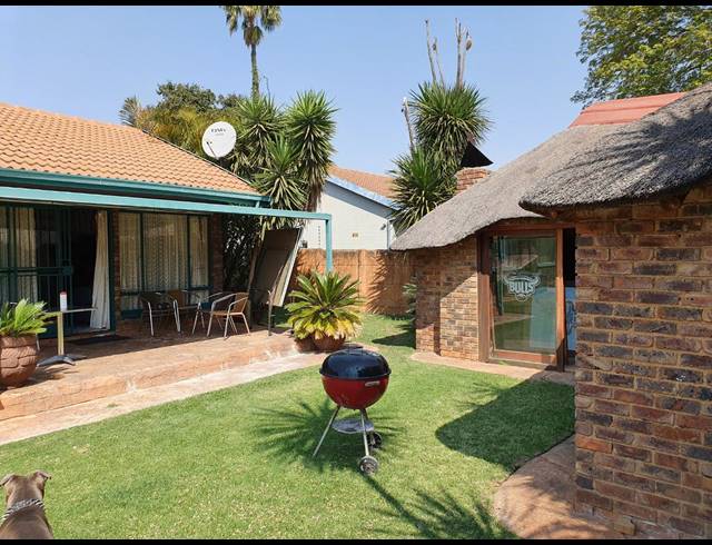 3 BEDROOM HOUSE SOLD IN THERESAPARK